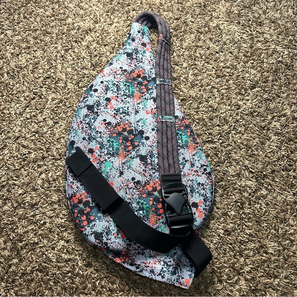 Kavu | Paint Splatter Sling Bag - Picture 4 of 8